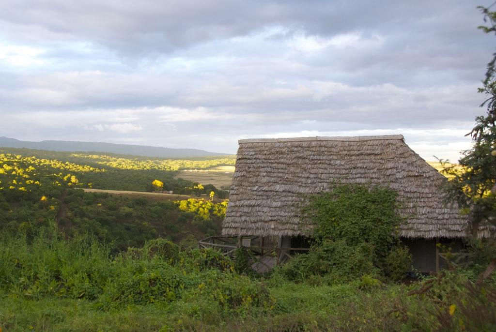 Rhotia Valley Tented Lodge And Children'S Home Karatu Quarto foto